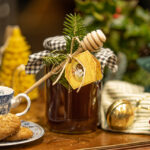 Μέλι Ελάτων Ευρυτανίας "Το Χρυσιώτικο" 1 kgr. (γυάλινο) με πανάκι και honey dipper